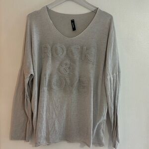 Venti6 gray oversized shirt, made in Italy “rock &‎ love”